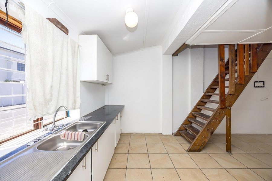 4 Bedroom Property for Sale in Brooklyn Western Cape